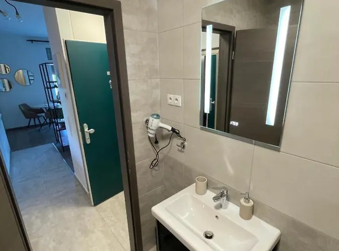 Apartament Hillside *